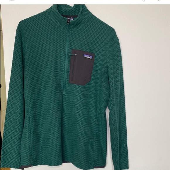 Patagonia R1 Air Zip Neck Fleece Size Large - Picture 2 of 13